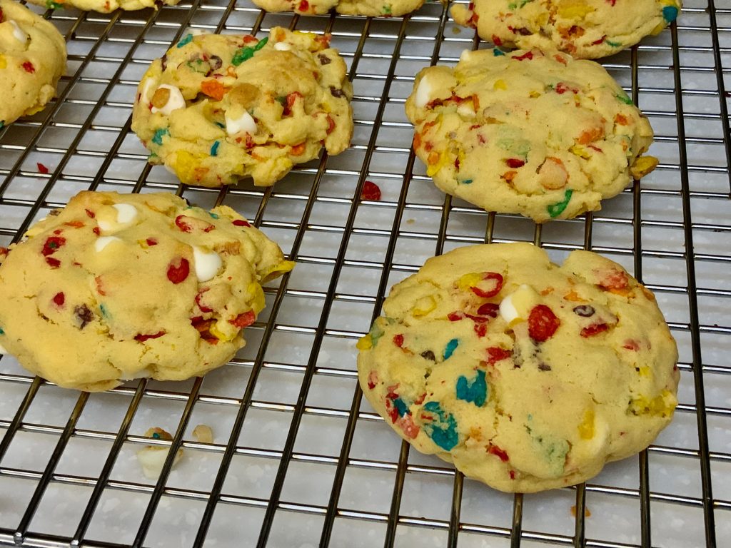 Fruity Pebbles Cookies